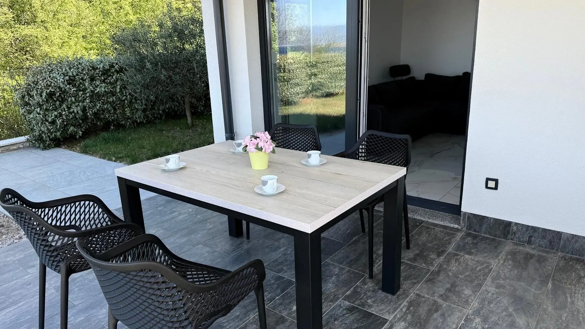 Apartment Mertik House Omisalj