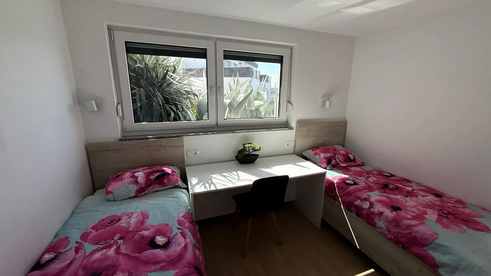 Mertik House Omisalj 0*,