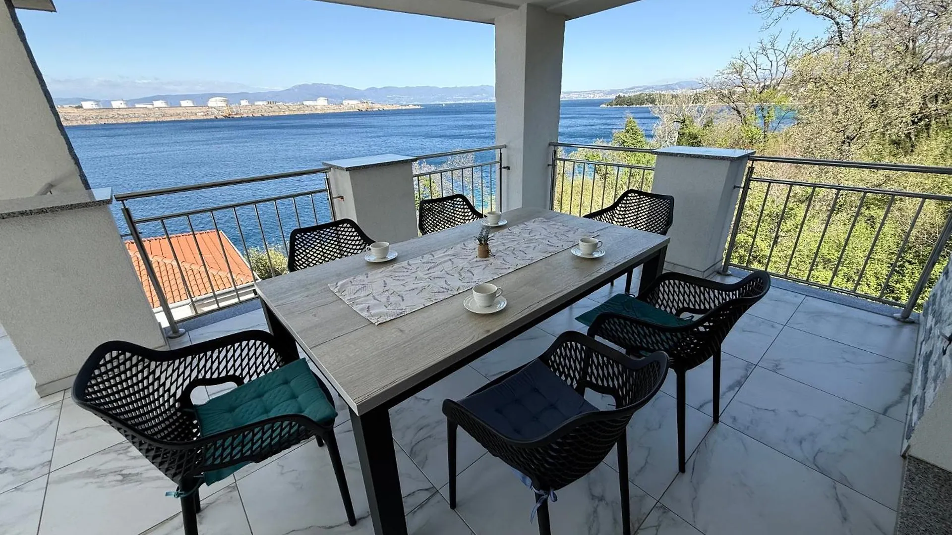 Mertik House Omisalj